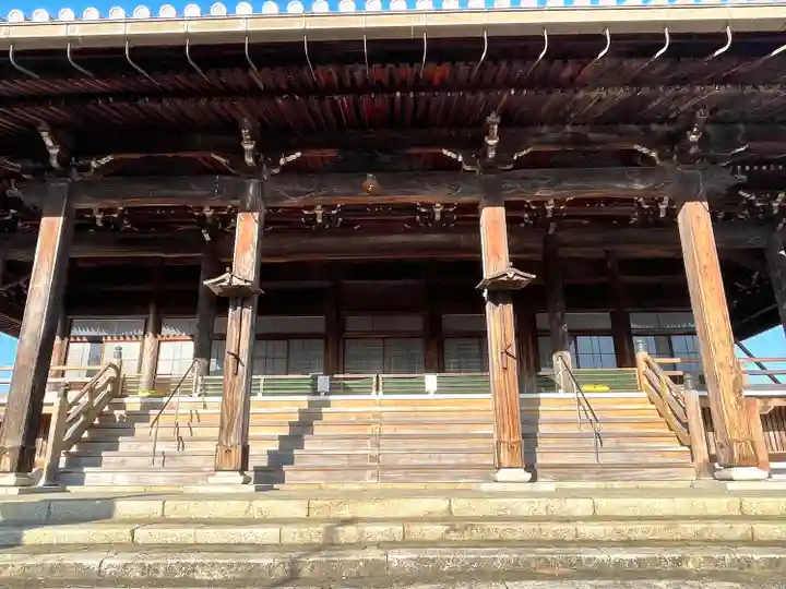 威徳閣本行寺(滋賀県)