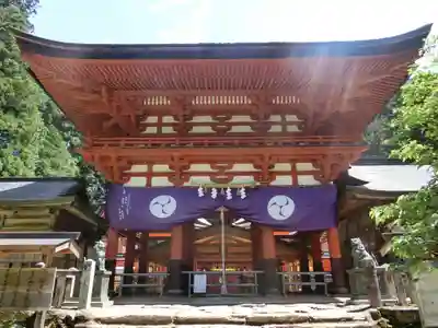 丹生都比売神社の山門・神門
