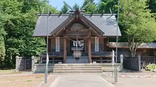 新十津川神社の本殿