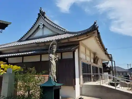 長松寺の本殿・本堂