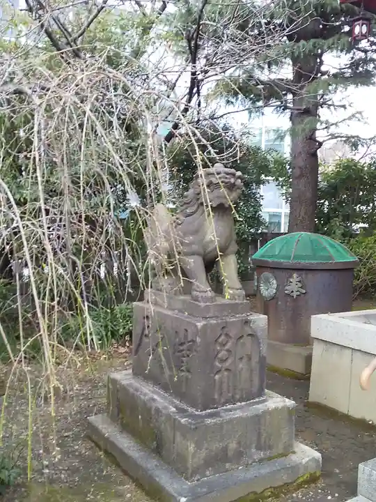 筑土八幡神社の狛犬