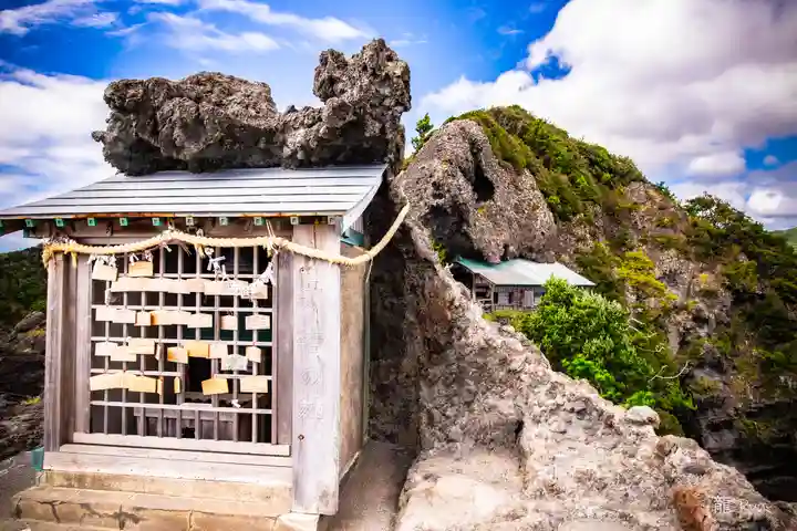 石室神社(静岡県)