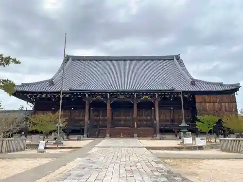 本山専修寺の本殿・本堂