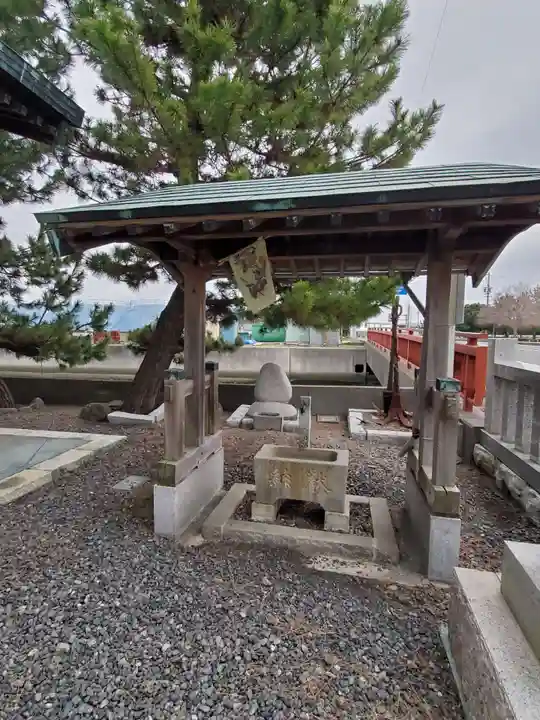 船玉浦神社の手水舎