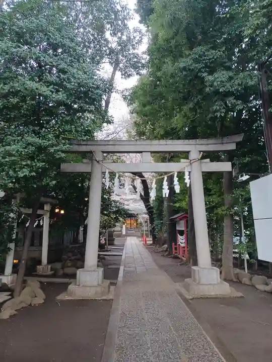 神明氷川神社の鳥居