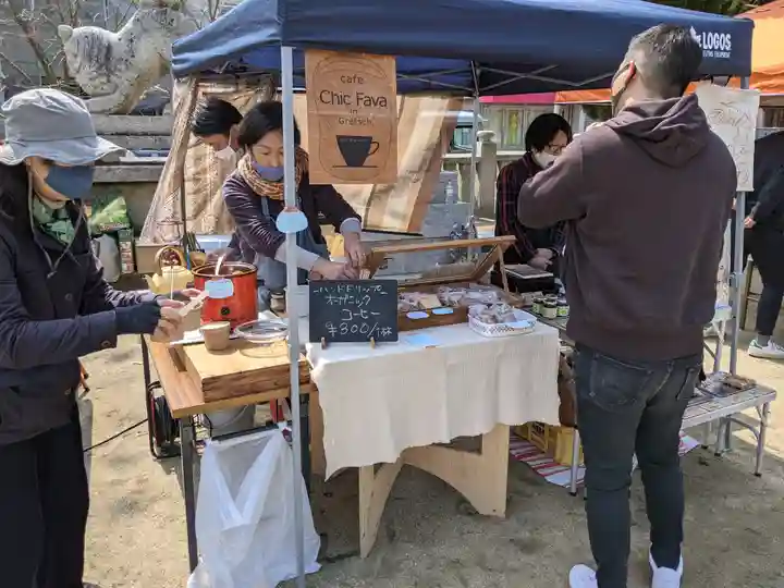 三津厳島神社の周辺
