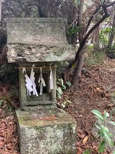 涌釜神社の末社