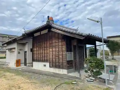 甕釜冠地蔵堂(三重県)