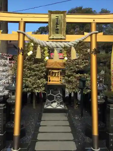 亀ケ池八幡宮の末社・摂社