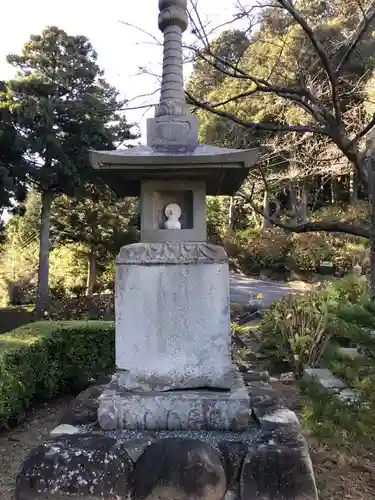 大麻山神社の塔