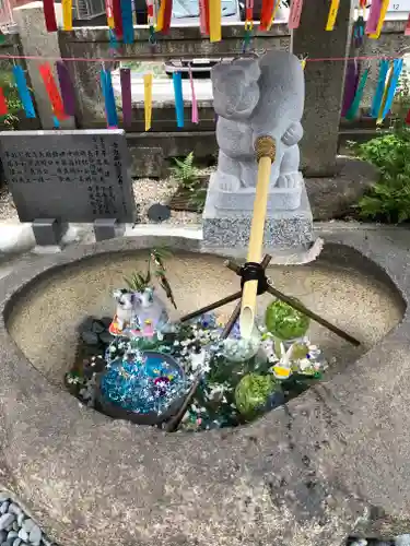三輪神社の手水舎