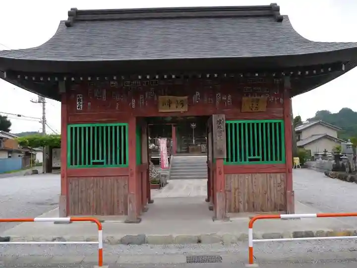 語歌堂の山門・神門