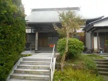 法善寺の本殿・本堂