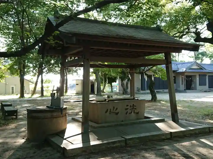 天満社の手水舎