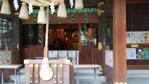 新田神社の本殿・本堂