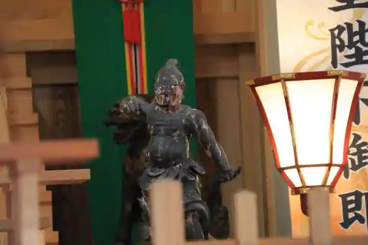 阿久津「田村神社」(郡山市阿久津町)旧社名:伊豆箱根三嶋三社の像