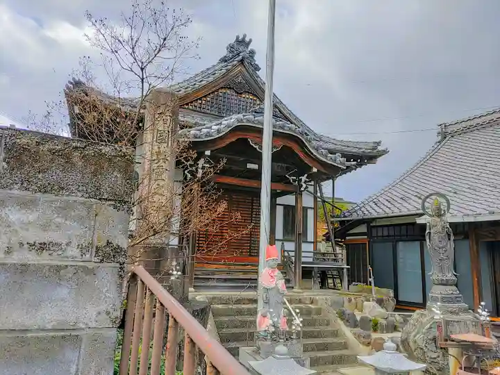 長昌院の本殿・本堂