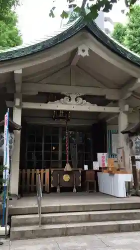 銀杏岡八幡神社の本殿