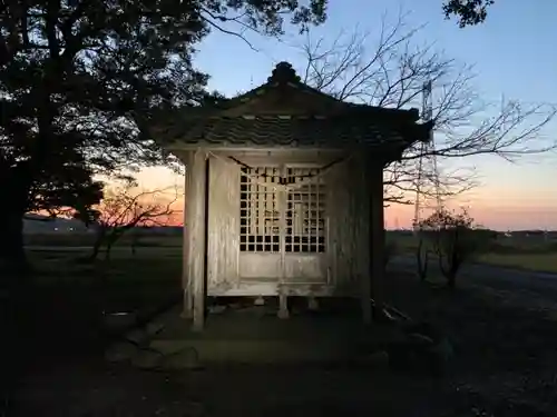 吾妻神社の本殿・本堂