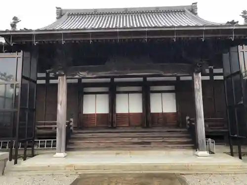 教圓寺の本殿・本堂