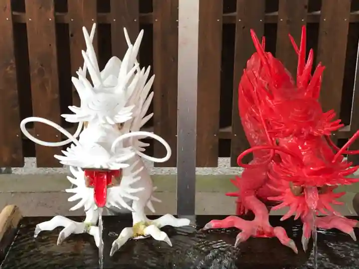 伊豆山神社の手水舎