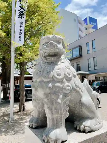 北海道神宮頓宮の狛犬