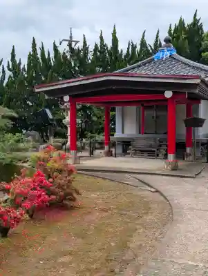 正覚院の{uncategorized: "未分類", other: "その他", undefined: "問題あり", building: "その他建物", grave: "お墓", sacred_gate: "鳥居", guardian: "狛犬", statue: "像", buddha: "仏像", history: "歴史", nature: "自然", garden: "庭園", animal: "動物", pagoda: "塔", temizu: "手水舎", mountain_gate: "山門・神門", sanctuary: "本殿・本堂", subordinate: "末社・摂社", art: "芸術", scenery: "景色", jizo: "地蔵", ema: "絵馬", goshuin: "御朱印", omikuji: "おみくじ", items: "授与品その他", amulet: "お守り", goshuincho: "御朱印帳", eats: "食事", festival: "お祭り", votive_dance: "神楽", shichigosan: "七五三参", wedding: "結婚式", experience: "体験その他", initially: "初詣", around: "周辺", anti_infection: "感染症対策"}