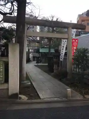 湯島御霊社の鳥居