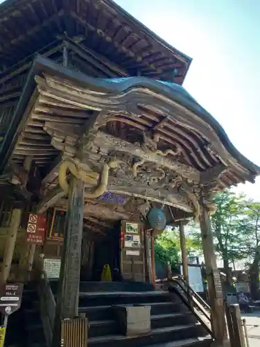 円通三匝堂（さざえ堂）の本殿・本堂