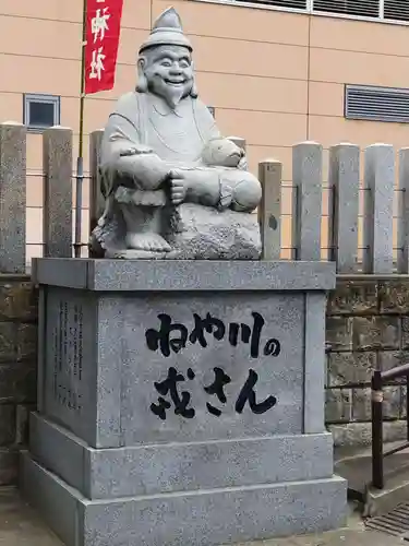 住吉神社の像