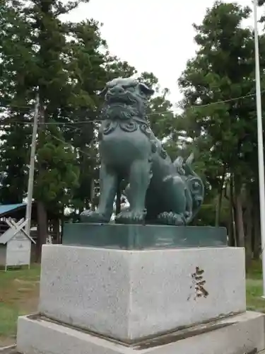 鬼鎮神社の狛犬