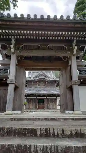 興国寺の山門・神門