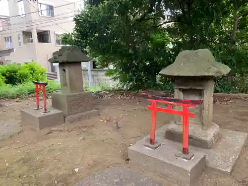 弦巻神社の末社