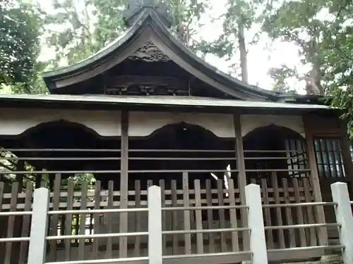 氷川社の本殿・本堂