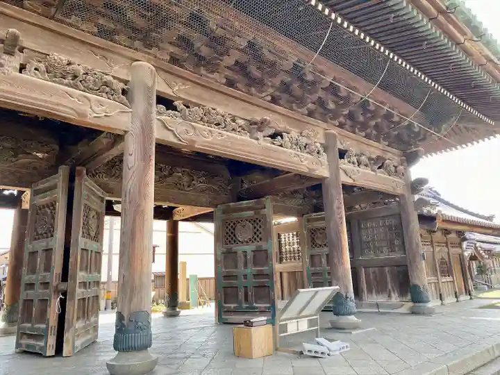 大通寺(長浜御坊)(滋賀県)