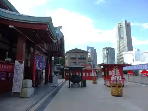 成田山横浜別院延命院の本殿・本堂