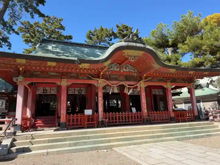 長田神社の{uncategorized: "未分類", other: "その他", undefined: "問題あり", building: "その他建物", grave: "お墓", sacred_gate: "鳥居", guardian: "狛犬", statue: "像", buddha: "仏像", history: "歴史", nature: "自然", garden: "庭園", animal: "動物", pagoda: "塔", temizu: "手水舎", mountain_gate: "山門・神門", sanctuary: "本殿・本堂", subordinate: "末社・摂社", art: "芸術", scenery: "景色", jizo: "地蔵", ema: "絵馬", goshuin: "御朱印", omikuji: "おみくじ", items: "授与品その他", amulet: "お守り", goshuincho: "御朱印帳", eats: "食事", festival: "お祭り", votive_dance: "神楽", shichigosan: "七五三参", wedding: "結婚式", experience: "体験その他", initially: "初詣", around: "周辺", anti_infection: "感染症対策"}