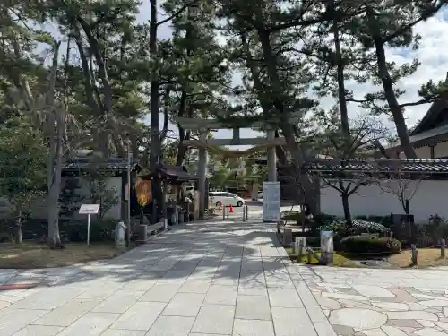 白山神社の{uncategorized: "未分類", other: "その他", undefined: "問題あり", building: "その他建物", grave: "お墓", sacred_gate: "鳥居", guardian: "狛犬", statue: "像", buddha: "仏像", history: "歴史", nature: "自然", garden: "庭園", animal: "動物", pagoda: "塔", temizu: "手水舎", mountain_gate: "山門・神門", sanctuary: "本殿・本堂", subordinate: "末社・摂社", art: "芸術", scenery: "景色", jizo: "地蔵", ema: "絵馬", goshuin: "御朱印", omikuji: "おみくじ", items: "授与品その他", amulet: "お守り", goshuincho: "御朱印帳", eats: "食事", festival: "お祭り", votive_dance: "神楽", shichigosan: "七五三参", wedding: "結婚式", experience: "体験その他", initially: "初詣", around: "周辺", anti_infection: "感染症対策"}
