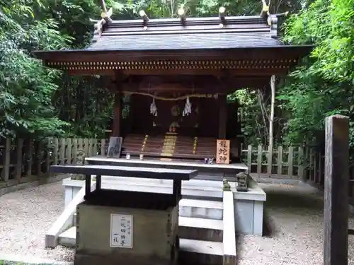 出雲大社相模分祠の末社・摂社