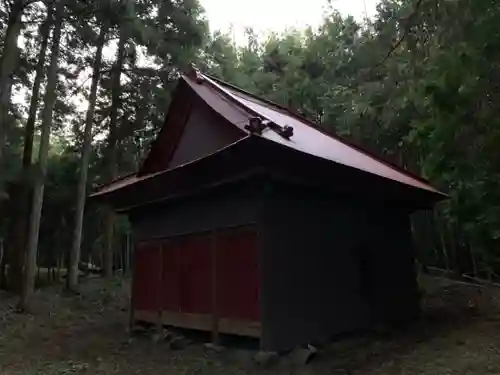 東小高神社の本殿・本堂