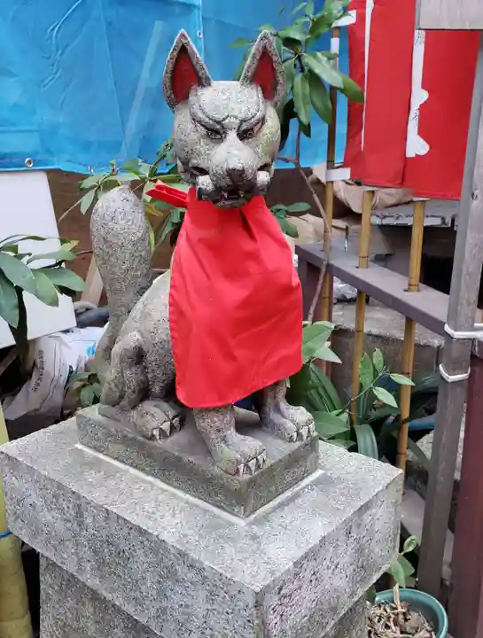大松稲荷神社の狛犬