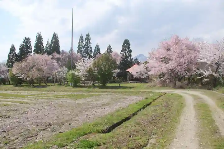 羽黒山神社(西の宮 羽黒山神社)の景色