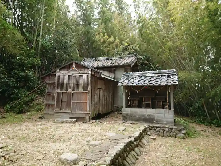 神明社の本殿・本堂