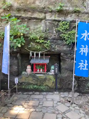 走水神社の末社・摂社