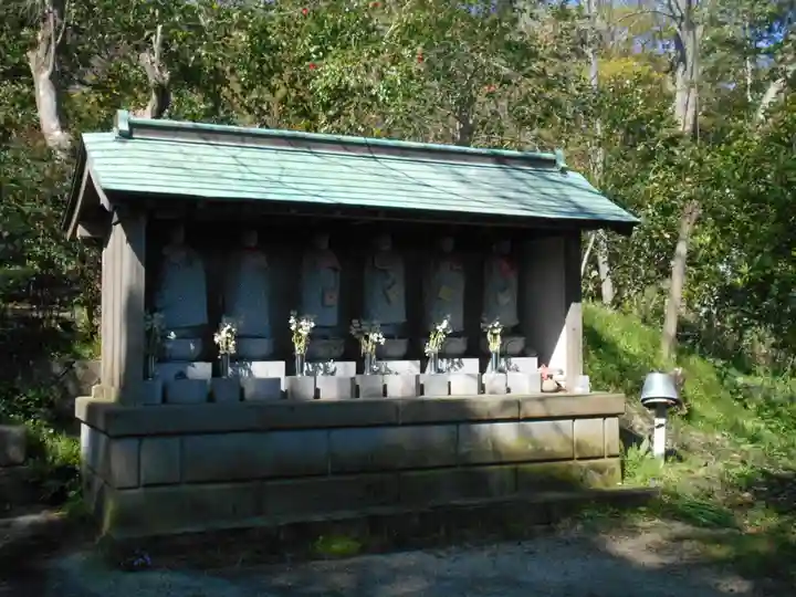 新善光寺の地蔵