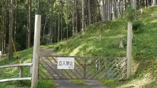 浪切不動寺の建物その他