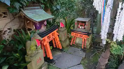 四谷於岩稲荷田宮神社の末社