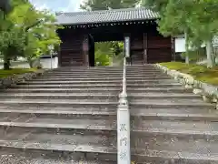 知恩院の山門