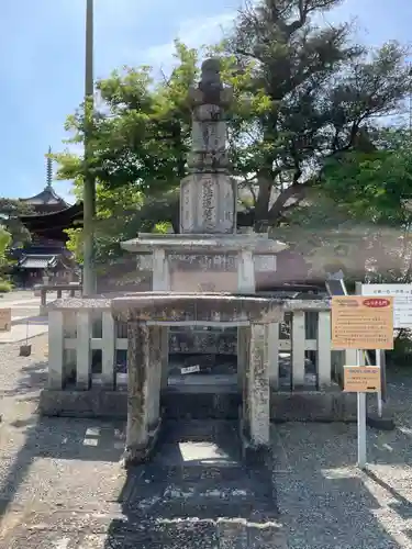 鶴林寺(兵庫県)