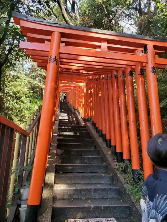 山王稲荷神社(日枝神社末社)の{uncategorized: "未分類", other: "その他", undefined: "問題あり", building: "その他建物", grave: "お墓", sacred_gate: "鳥居", guardian: "狛犬", statue: "像", buddha: "仏像", history: "歴史", nature: "自然", garden: "庭園", animal: "動物", pagoda: "塔", temizu: "手水舎", mountain_gate: "山門・神門", sanctuary: "本殿・本堂", subordinate: "末社・摂社", art: "芸術", scenery: "景色", jizo: "地蔵", ema: "絵馬", goshuin: "御朱印", omikuji: "おみくじ", items: "授与品その他", amulet: "お守り", goshuincho: "御朱印帳", eats: "食事", festival: "お祭り", votive_dance: "神楽", shichigosan: "七五三参", wedding: "結婚式", experience: "体験その他", initially: "初詣", around: "周辺", anti_infection: "感染症対策"}